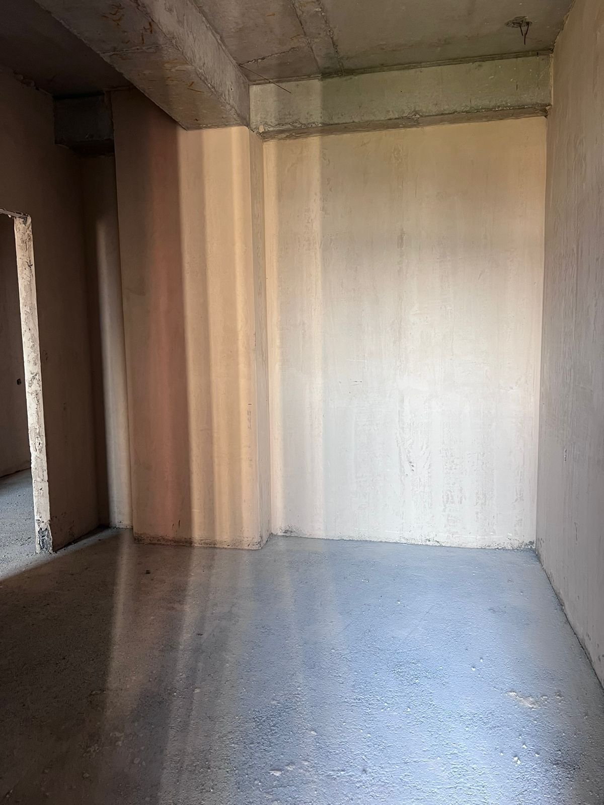 იყიდება 3 ოთახიანი ბინა